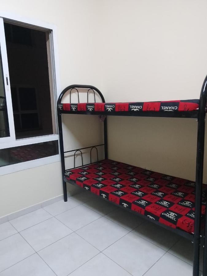 Abree Building New Hostel Dubai Esterno foto