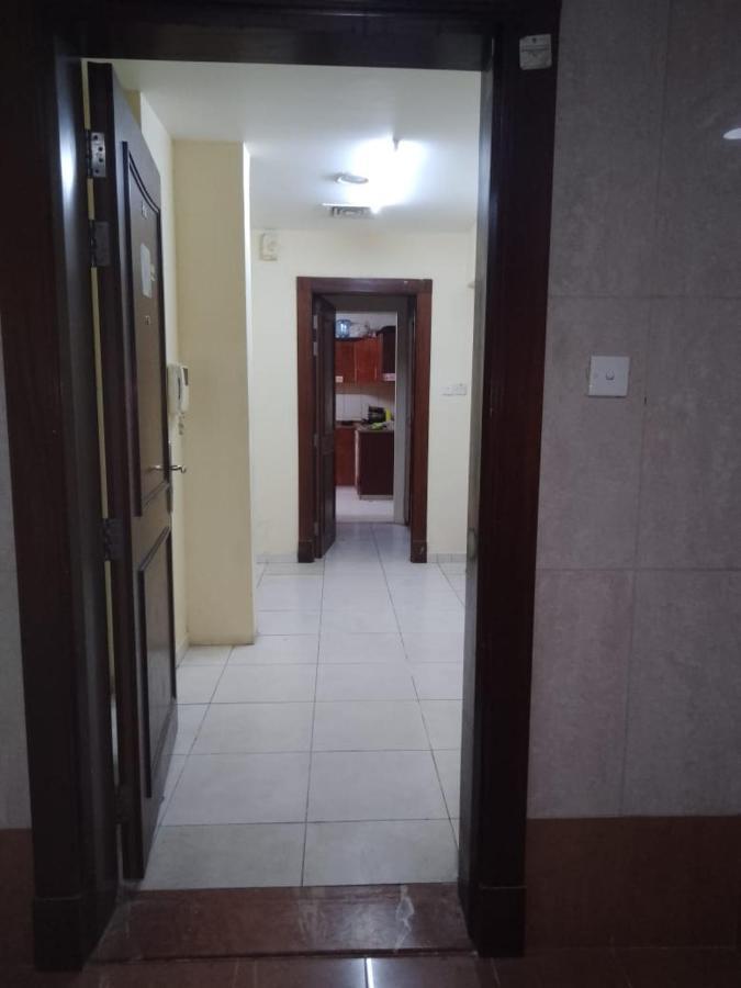 Abree Building New Hostel Dubai Esterno foto
